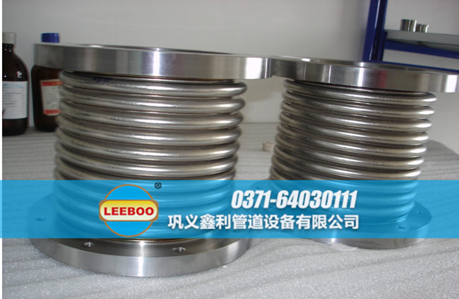 不銹鋼法蘭<a href=http://www.ohmygoditreallyisallaboutme.com target=_blank class=infotextkey>補(bǔ)償器</a>