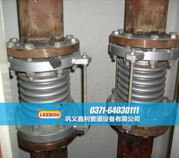 波紋<a href=http://www.ohmygoditreallyisallaboutme.com target=_blank class=infotextkey>補償器</a>安裝圖